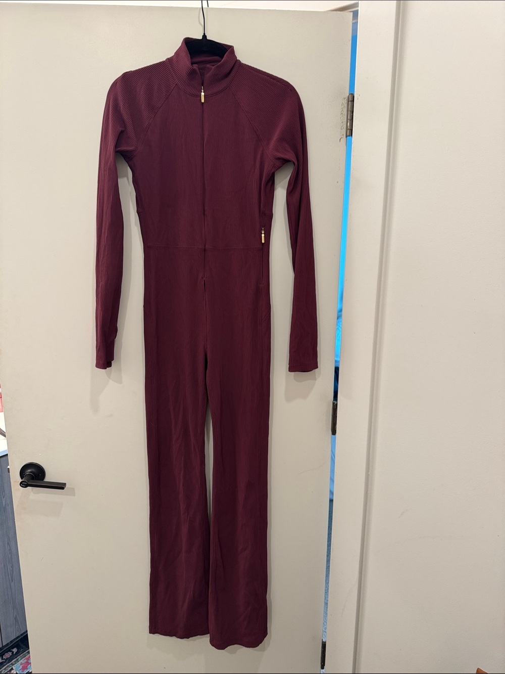 Keys Athleta x Alicia keys Long-Sleeve One-Piece Jumpsuit in Burgundy size small